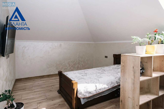 Продаж дома, 2&nbsp;поверху, 176,50&nbsp;кв.м, 4&nbsp;кімнати, ділянка 11&nbsp;соток, <a class="location-link" href="/rovancy/" title="Недвижимость Рованці">Рованці</a>, Івана Купала, 16 (изображение 23)