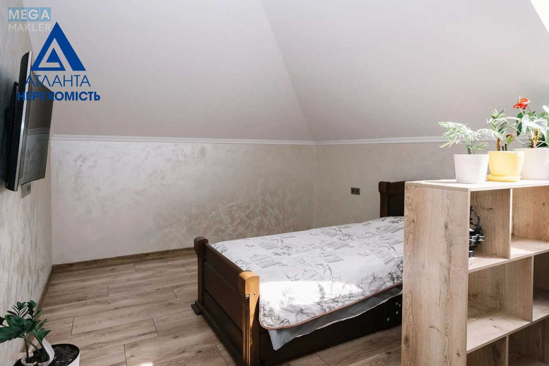 Продаж дома, 2 поверху, 176,50 кв.м, 4 кімнати, ділянка 11 соток, <a class="location-link" href="/rovancy/" title="Недвижимость Рованці">Рованці</a>, Івана Купала, 16 (изображение 23)