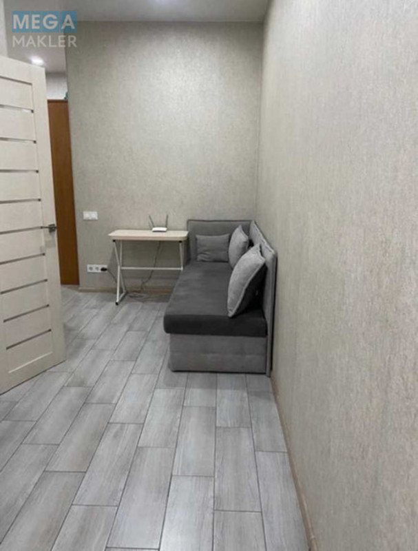 Оренда 1 кімнатної квартири, <a class="location-link" href="/odessa/" title="Недвижимость Одеса">Одеса</a>, <a class="location-link" href="/odessa/primorskij/" title="Недвижимость Приморський район">Приморський р-н</a>, Гагаринское плато, 5/2 (изображение 2)