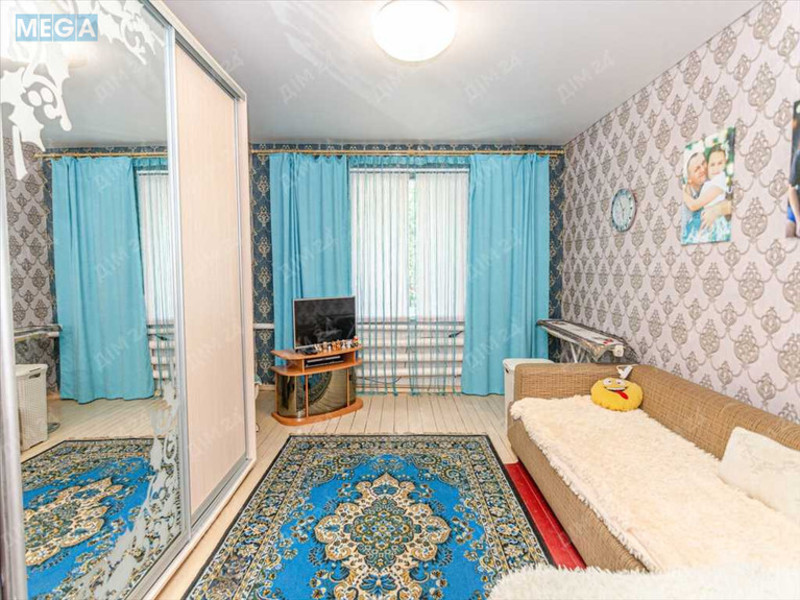 Продаж дома, 1 поверх, 112 кв.м, 5 кімнат, ділянка 43 сотки, <a class="location-link" href="/chernechij-yar/" title="Недвижимость Чернечий Яр">Чернечий Яр</a>, Ценьральна, 1 (изображение 6)
