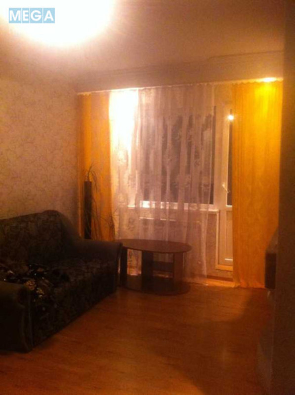 Оренда 2 кімнатної квартири, <a class="location-link" href="/kiev/" title="Недвижимость Київ">Київ</a>, <a class="location-link" href="/kiev/podolskij/" title="Недвижимость Подільський район">Подільський р-н</a>, Правди просп., 10А (изображение 9)