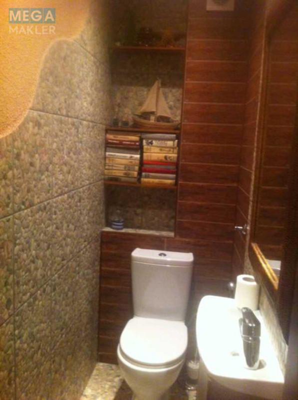 Оренда 2 кімнатної квартири, <a class="location-link" href="/kiev/" title="Недвижимость Київ">Київ</a>, <a class="location-link" href="/kiev/podolskij/" title="Недвижимость Подільський район">Подільський р-н</a>, Правди просп., 10А (изображение 20)