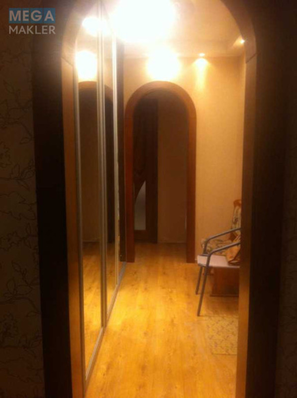 Оренда 2 кімнатної квартири, <a class="location-link" href="/kiev/" title="Недвижимость Київ">Київ</a>, <a class="location-link" href="/kiev/podolskij/" title="Недвижимость Подільський район">Подільський р-н</a>, Правди просп., 10А (изображение 21)