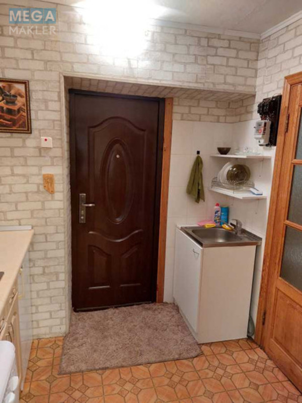 Оренда 1 кімнатної квартири, <a class="location-link" href="/kiev/" title="Недвижимость Київ">Київ</a>, <a class="location-link" href="/kiev/obolonskij/" title="Недвижимость Оболонський район">Оболонський р-н</a>, Автозаводская ул., 29 (изображение 12)