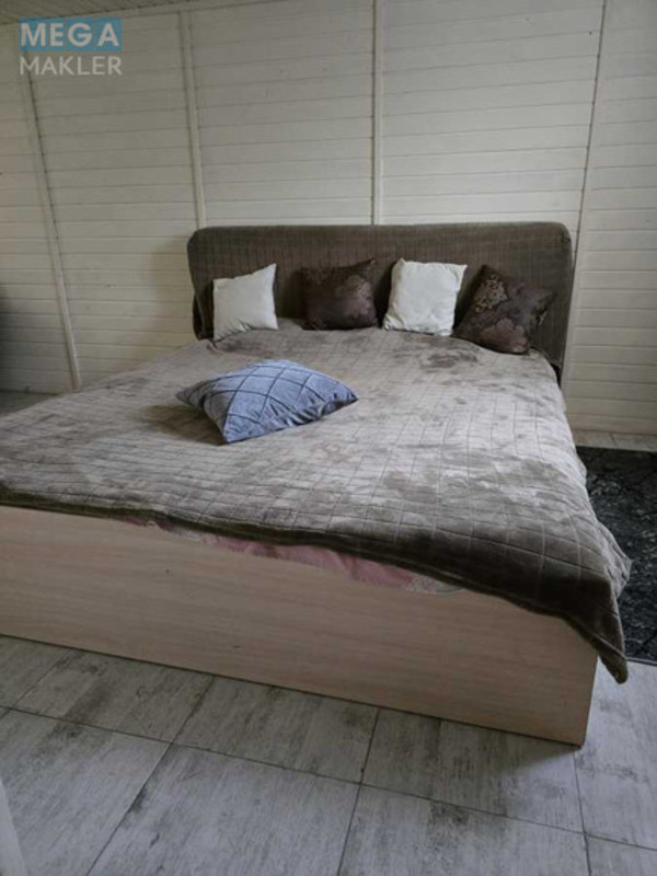 Продаж дома, 2 поверху, 80 кв.м, 2 кімнати, ділянка 10 соток, <a class="location-link" href="/fursy/" title="Недвижимость Фурсі">Фурси</a>, Підігірна (изображение 17)