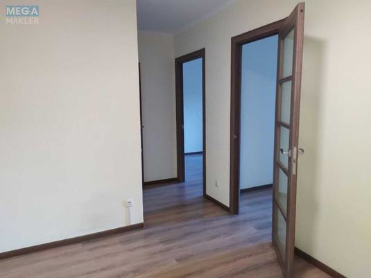 Оренда комерційної нерухомості, 74&nbsp;кв.м, под офис, <a class="location-link" href="/kiev/" title="Недвижимость Київ">Київ</a>, <a class="location-link" href="/kiev/dneprovskij/" title="Недвижимость Дніпровський район">Дніпровський р-н</a>, Георгия Тороповского ул., 37 (изображение 4)