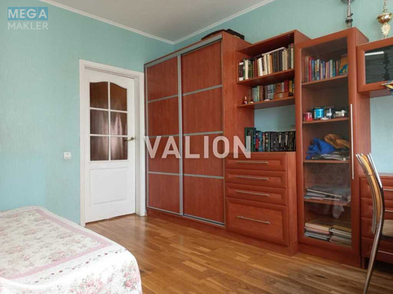 Продаж 3 кімнатної квартири (72,3/42/8,2), 9 пов. 12 пов. будинку, <a class="location-link" href="/kiev/" title="Недвижимость Київ">Київ</a>, <a class="location-link" href="/kiev/obolonskij/" title="Недвижимость Оболонський район">Оболонський р-н</a>, Йорданська вул., 2б (изображение 2)