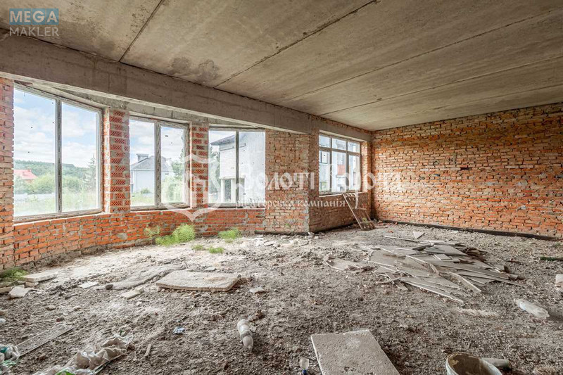 Продаж дома, 2 поверху, 220 кв.м, 4 кімнати, ділянка 12 соток, <a class="location-link" href="/kremenishe/" title="Недвижимость Кремінище">Кременище</a>, Грушевського, 51 (изображение 9)