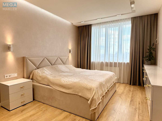 Продаж 2 кімнатної квартири (74/35/18), 9 пов. 24 пов. будинку, <a class="location-link" href="/odessa/" title="Недвижимость Одеса">Одеса</a>, <a class="location-link" href="/odessa/primorskij/" title="Недвижимость Приморський район">Приморський р-н</a>, Канатна, 122Б (изображение 9)