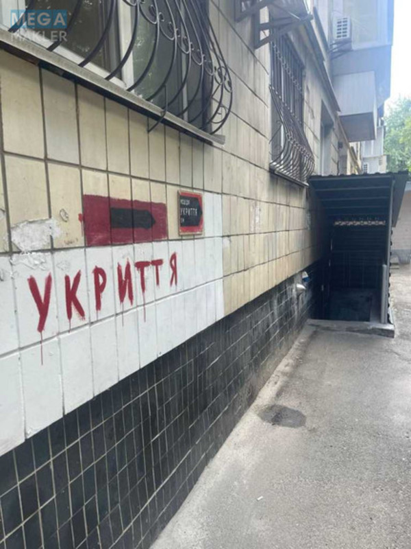 Оренда 3 кімнатної квартири, <a class="location-link" href="/kiev/" title="Недвижимость Київ">Київ</a>, <a class="location-link" href="/kiev/solomenskij/" title="Недвижимость Солом'янський район">Солом'янський р-н</a>, Донца Михаила ул., 21А (изображение 17)