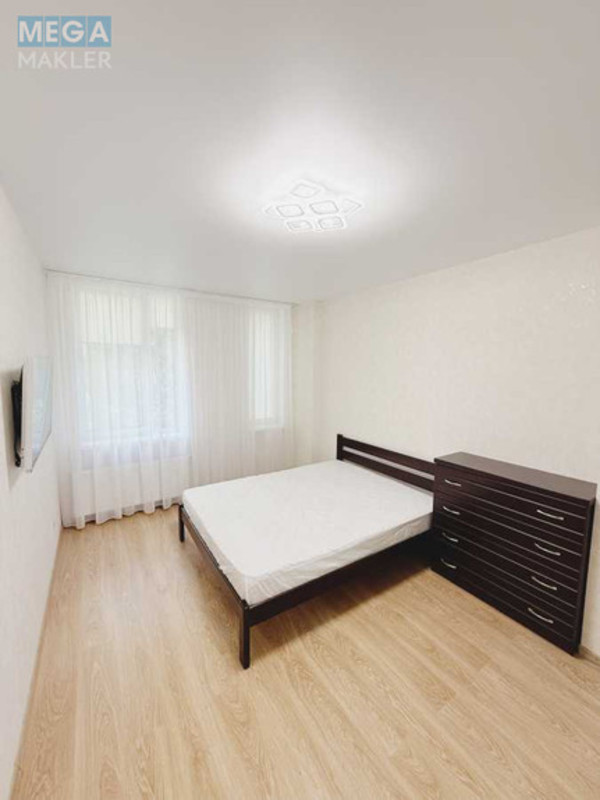 Оренда 2 кімнатної квартири, <a class="location-link" href="/kiev/" title="Недвижимость Київ">Київ</a>, <a class="location-link" href="/kiev/dneprovskij/" title="Недвижимость Дніпровський район">Дніпровський р-н</a>, Регенераторна вул., 4 (изображение 3)