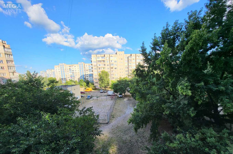 Оренда 3 кімнатної квартири, <a class="location-link" href="/kiev/" title="Недвижимость Київ">Київ</a>, <a class="location-link" href="/kiev/desnyanskij/" title="Недвижимость Деснянський район">Деснянський р-н</a>, Володимира Маяковського просп., 20 (изображение 6)