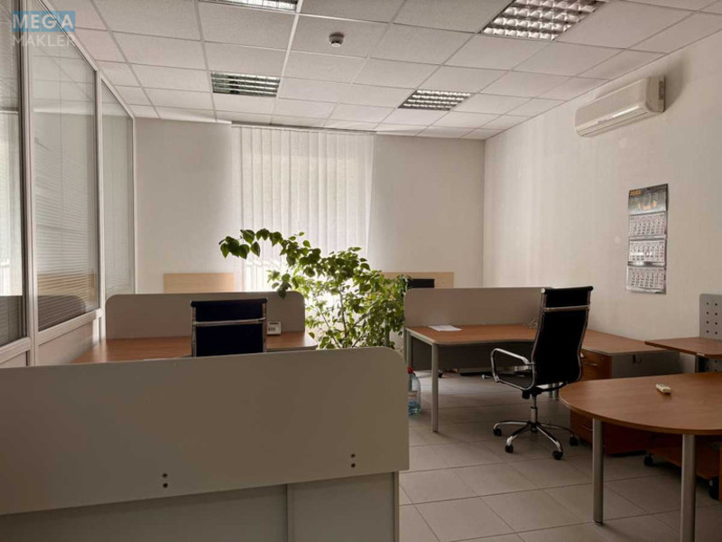 Оренда комерційної нерухомості, 316 кв.м, под офис, <a class="location-link" href="/odessa/" title="Недвижимость Одеса">Одеса</a>, <a class="location-link" href="/odessa/malinovskij/" title="Недвижимость Малиновський район">Малиновський р-н</a>, Генерала Петрова, 49/1 (изображение 17)