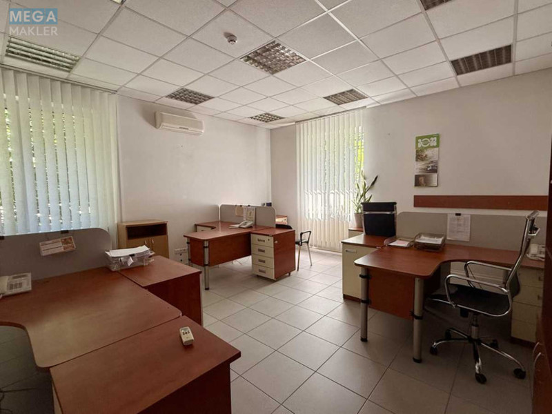 Оренда комерційної нерухомості, 316 кв.м, под офис, <a class="location-link" href="/odessa/" title="Недвижимость Одеса">Одеса</a>, <a class="location-link" href="/odessa/malinovskij/" title="Недвижимость Малиновський район">Малиновський р-н</a>, Генерала Петрова, 49/1 (изображение 18)