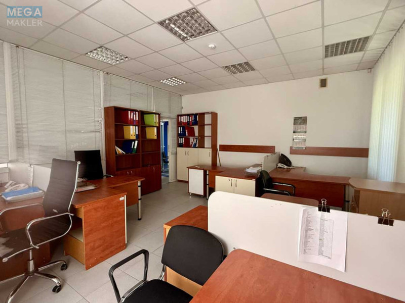 Оренда комерційної нерухомості, 316 кв.м, под офис, <a class="location-link" href="/odessa/" title="Недвижимость Одеса">Одеса</a>, <a class="location-link" href="/odessa/malinovskij/" title="Недвижимость Малиновський район">Малиновський р-н</a>, Генерала Петрова, 49/1 (изображение 20)