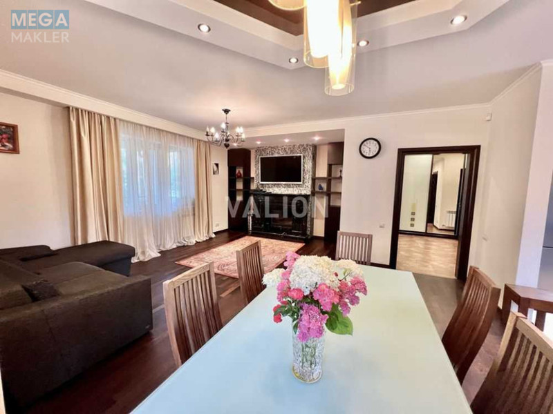 Продаж дома, 2&nbsp;поверху, 203&nbsp;кв.м, 6&nbsp;кімнат, ділянка 10&nbsp;соток, <a class="location-link" href="/putrovka/" title="Недвижимость Путрівка">Путрівка</a>, Сонячна (изображение 8)