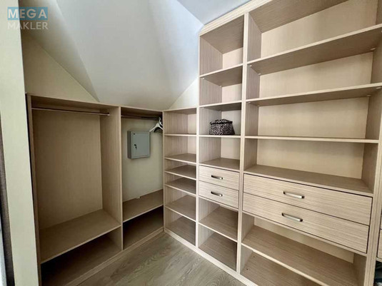 Продаж дома, 2&nbsp;поверху, 203&nbsp;кв.м, 6&nbsp;кімнат, ділянка 10&nbsp;соток, <a class="location-link" href="/putrovka/" title="Недвижимость Путрівка">Путрівка</a>, Сонячна (изображение 16)