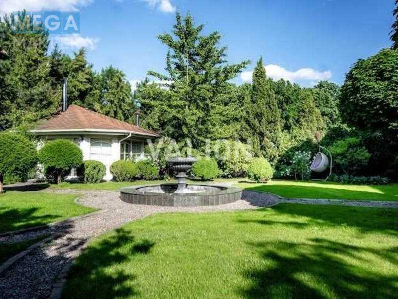 Продаж дома, 3&nbsp;поверху, 708&nbsp;кв.м, 7&nbsp;кімнат, ділянка 12&nbsp;соток, <a class="location-link" href="/kryukovshina/" title="Недвижимость Крюківщина">Крюківщина</a>, Сагайдачного, 17 (изображение 3)