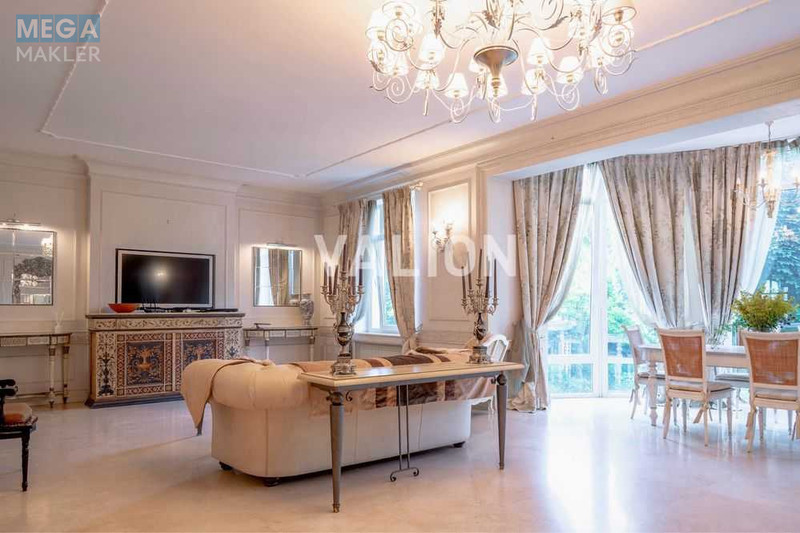 Продаж дома, 3&nbsp;поверху, 708&nbsp;кв.м, 7&nbsp;кімнат, ділянка 12&nbsp;соток, <a class="location-link" href="/kryukovshina/" title="Недвижимость Крюківщина">Крюківщина</a>, Сагайдачного, 17 (изображение 4)