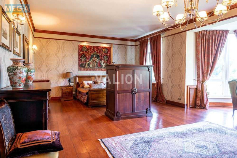 Продаж дома, 3&nbsp;поверху, 708&nbsp;кв.м, 7&nbsp;кімнат, ділянка 12&nbsp;соток, <a class="location-link" href="/kryukovshina/" title="Недвижимость Крюківщина">Крюківщина</a>, Сагайдачного, 17 (изображение 11)