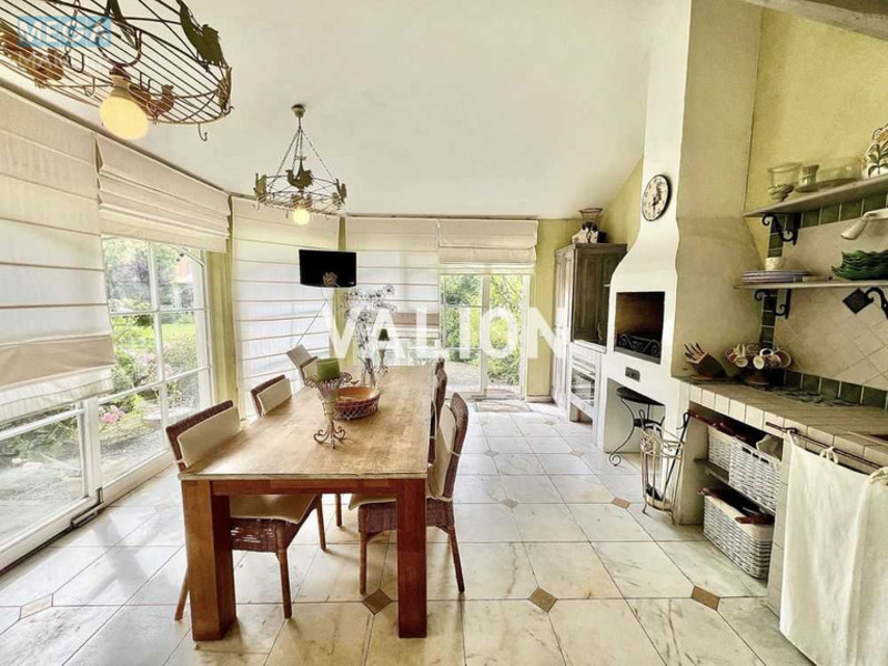 Продаж дома, 3&nbsp;поверху, 708&nbsp;кв.м, 7&nbsp;кімнат, ділянка 12&nbsp;соток, <a class="location-link" href="/kryukovshina/" title="Недвижимость Крюківщина">Крюківщина</a>, Сагайдачного, 17 (изображение 21)