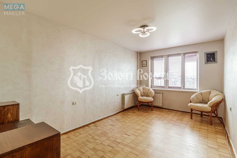 Продаж 3 кімнатної квартири (68,7/44/8,2), 10 пов. 16 пов. будинку, <a class="location-link" href="/kiev/" title="Недвижимость Київ">Київ</a>, <a class="location-link" href="/kiev/obolonskij/" title="Недвижимость Оболонський район">Оболонський р-н</a>, Зої Гайдай вул., 7а (изображение 4)