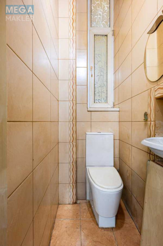 Продаж 4 кімнатної квартири (154/69/15), 1 пов. 3 пов. будинку, <a class="location-link" href="/lviv/" title="Недвижимость Львів">Львів</a>, <a class="location-link" href="/lviv/frankovskij/" title="Недвижимость Франківський район">Франківський р-н</a>, Жуковського (изображение 17)