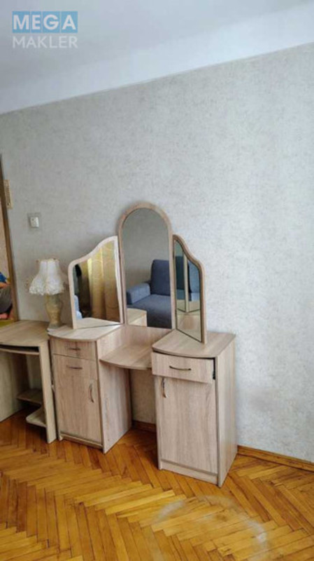 Оренда 2 кімнатної квартири, <a class="location-link" href="/kiev/" title="Недвижимость Київ">Київ</a>, <a class="location-link" href="/kiev/solomenskij/" title="Недвижимость Солом'янський район">Солом'янський р-н</a>, Ніщинського вул., 6 (изображение 8)