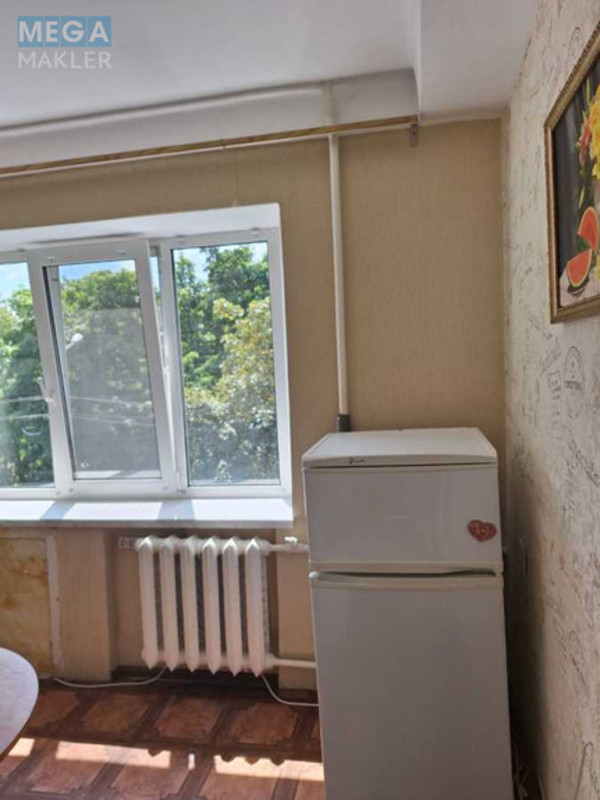 Оренда 2 кімнатної квартири, <a class="location-link" href="/kiev/" title="Недвижимость Київ">Київ</a>, <a class="location-link" href="/kiev/solomenskij/" title="Недвижимость Солом'янський район">Солом'янський р-н</a>, Ніщинського вул., 6 (изображение 11)