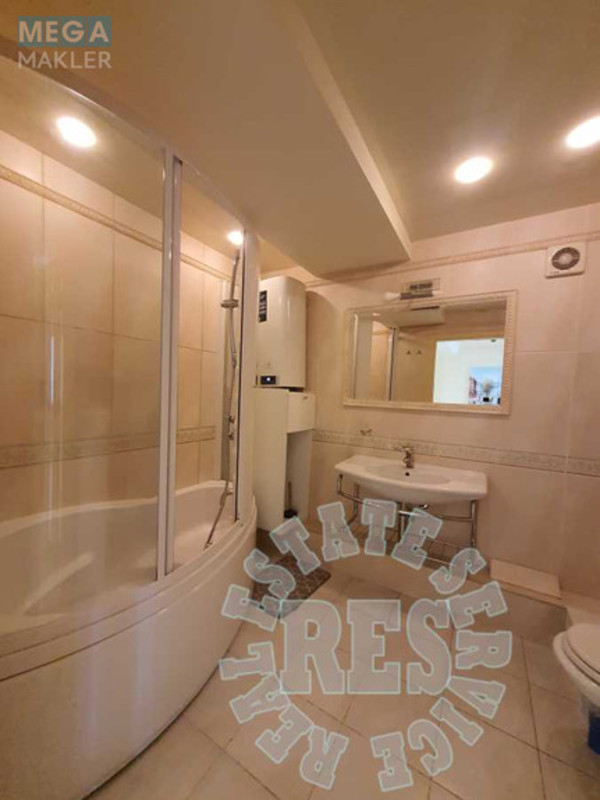 Оренда 3 кімнатної квартири, <a class="location-link" href="/kiev/" title="Недвижимость Київ">Київ</a>, <a class="location-link" href="/kiev/pecherskij/" title="Недвижимость Печерський район">Печерський р-н</a>, Панаса Мирного вул., 8 (изображение 21)