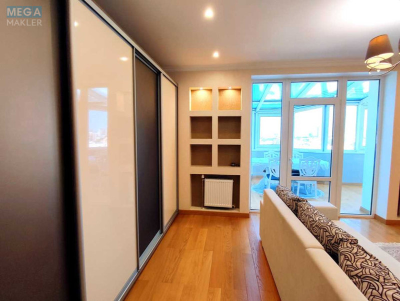 Продаж 3 кімнатної квартири (134/69/13,3), 18 пов. 22 пов. будинку, <a class="location-link" href="/kiev/" title="Недвижимость Київ">Київ</a>, <a class="location-link" href="/kiev/solomenskij/" title="Недвижимость Солом'янський район">Солом'янський р-н</a>, Миколи Голего вул., 7-В (изображение 6)