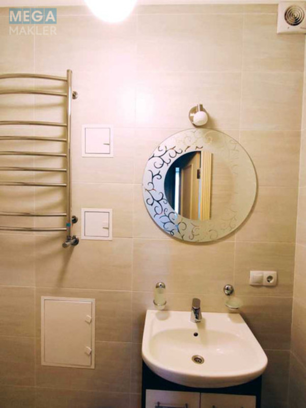 Продаж 3 кімнатної квартири (134/69/13,3), 18 пов. 22 пов. будинку, <a class="location-link" href="/kiev/" title="Недвижимость Київ">Київ</a>, <a class="location-link" href="/kiev/solomenskij/" title="Недвижимость Солом'янський район">Солом'янський р-н</a>, Миколи Голего вул., 7-В (изображение 17)