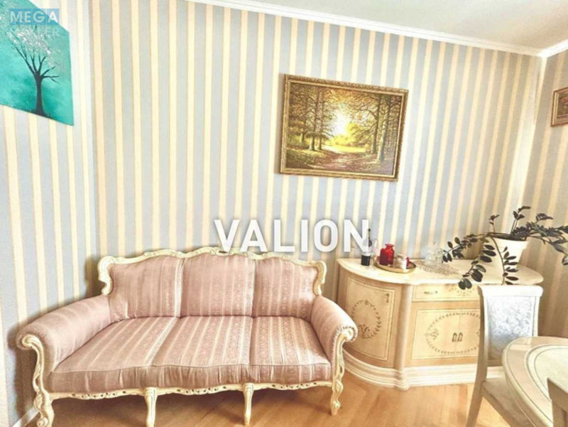 Продаж 3 кімнатної квартири (66/44/7), 3 пов. 5 пов. будинку, <a class="location-link" href="/kiev/" title="Недвижимость Київ">Київ</a>, <a class="location-link" href="/kiev/svyatoshinskij/" title="Недвижимость Святошинський район">Святошинський р-н</a>, Депутатська вул., 4/6 (изображение 2)