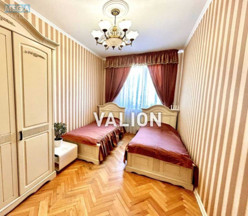 Продаж 3 кімнатної квартири (66/44/7), 3 пов. 5 пов. будинку, <a class="location-link" href="/kiev/" title="Недвижимость Київ">Київ</a>, <a class="location-link" href="/kiev/svyatoshinskij/" title="Недвижимость Святошинський район">Святошинський р-н</a>, Депутатська вул., 4/6 (изображение 6)