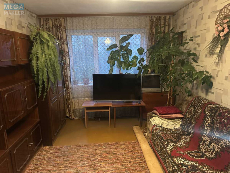 Оренда 1 кімнатної квартири, <a class="location-link" href="/kiev/" title="Недвижимость Київ">Київ</a>, <a class="location-link" href="/kiev/svyatoshinskij/" title="Недвижимость Святошинський район">Святошинський р-н</a>, Симиренка вул., 14б (изображение 3)
