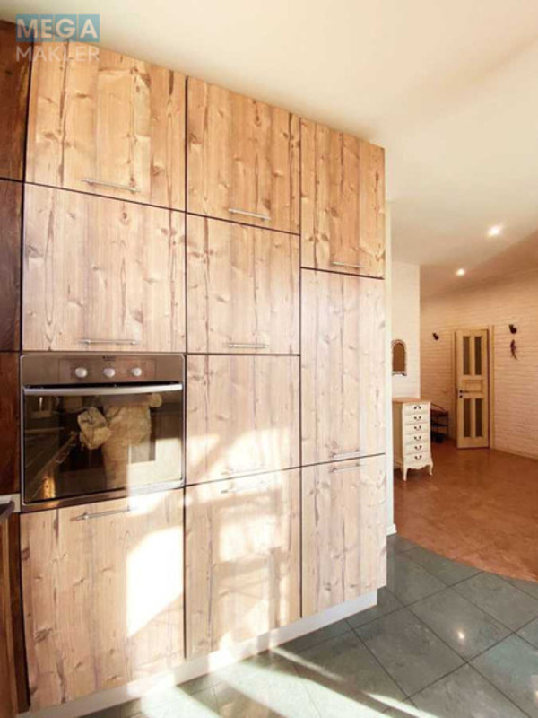 Продаж дома, 2 поверху, 235 кв.м, 4 кімнати, ділянка 17 соток, <a class="location-link" href="/marhalovka/" title="Недвижимость Мархалівка">Мархалівка</a>, 1 травня (изображение 6)