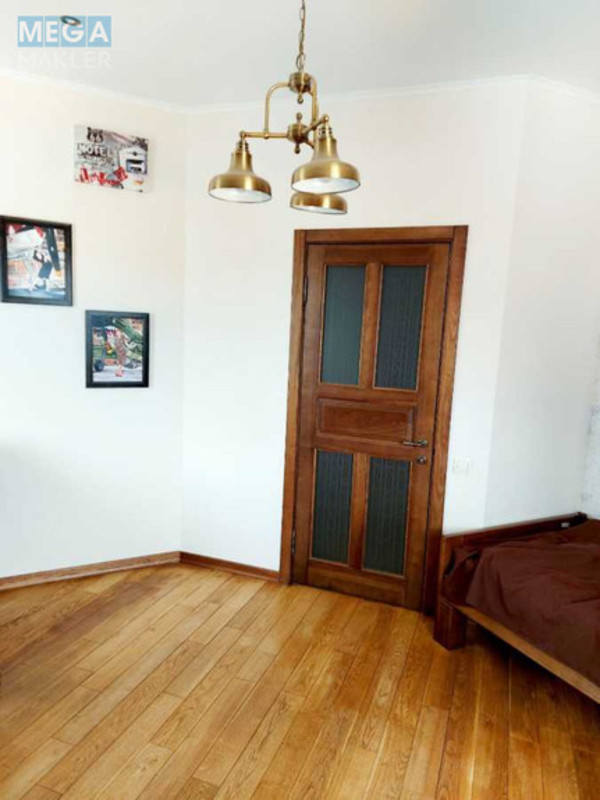 Продаж дома, 2 поверху, 235 кв.м, 4 кімнати, ділянка 17 соток, <a class="location-link" href="/marhalovka/" title="Недвижимость Мархалівка">Мархалівка</a>, 1 травня (изображение 11)