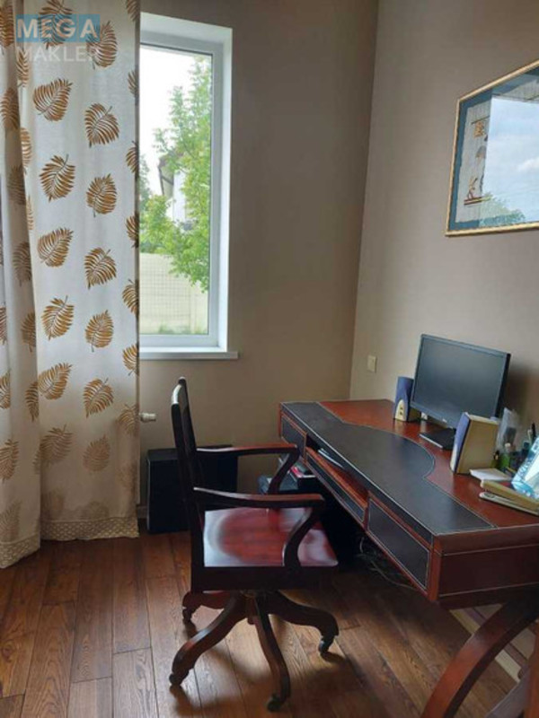 Продаж дома, 2 поверху, 235 кв.м, 4 кімнати, ділянка 17 соток, <a class="location-link" href="/marhalovka/" title="Недвижимость Мархалівка">Мархалівка</a>, 1 травня (изображение 17)