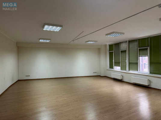 Продаж комерційної нерухомості, 212&nbsp;кв.м, под офис, <a class="location-link" href="/kiev/" title="Недвижимость Київ">Київ</a>, <a class="location-link" href="/kiev/solomenskij/" title="Недвижимость Солом'янський район">Солом'янський р-н</a>, Эрнста ул., 16В (изображение 15)