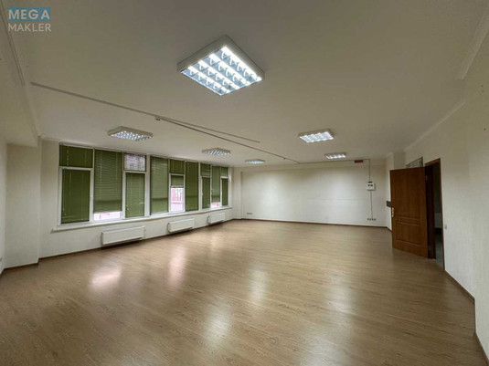 Продаж комерційної нерухомості, 212&nbsp;кв.м, под офис, <a class="location-link" href="/kiev/" title="Недвижимость Київ">Київ</a>, <a class="location-link" href="/kiev/solomenskij/" title="Недвижимость Солом'янський район">Солом'янський р-н</a>, Эрнста ул., 16В (изображение 17)