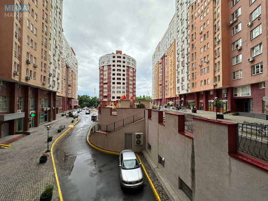 Продаж комерційної нерухомості, 212&nbsp;кв.м, под офис, <a class="location-link" href="/kiev/" title="Недвижимость Київ">Київ</a>, <a class="location-link" href="/kiev/solomenskij/" title="Недвижимость Солом'янський район">Солом'янський р-н</a>, Эрнста ул., 16В (изображение 23)