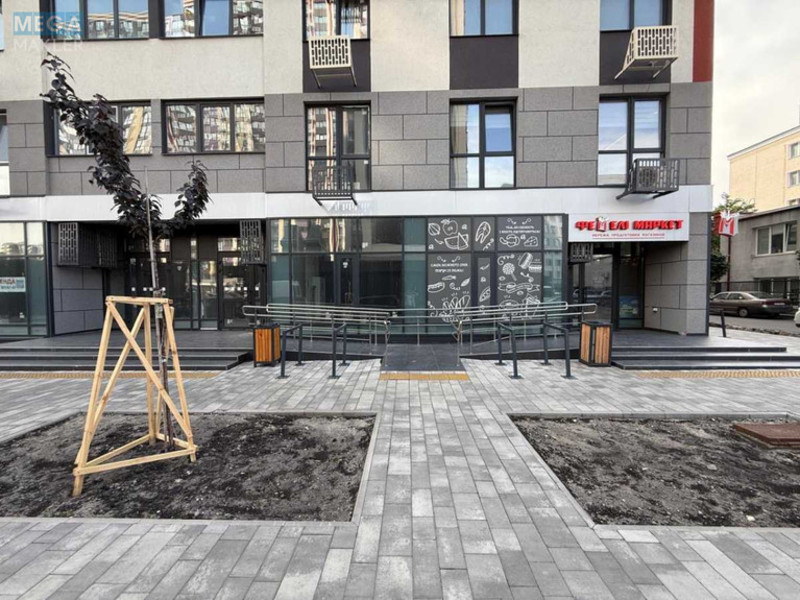 Оренда комерційної нерухомості, 58&nbsp;кв.м, под магазин, <a class="location-link" href="/kiev/" title="Недвижимость Київ">Київ</a>, <a class="location-link" href="/kiev/solomenskij/" title="Недвижимость Солом'янський район">Солом'янський р-н</a>, Повітрофлотський просп., 56 (изображение 3)