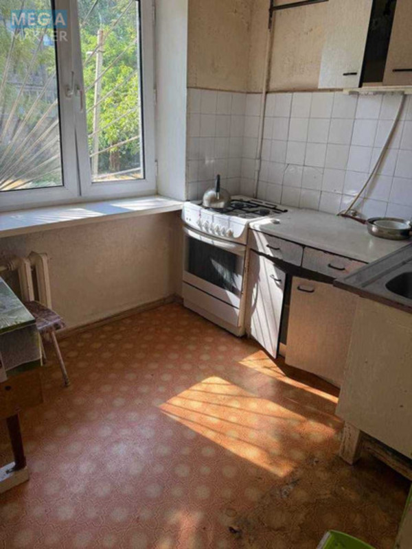 Продаж 3 кімнатної квартири (55/35/6), 2 пов. 5 пов. будинку, <a class="location-link" href="/odessa/" title="Недвижимость Одеса">Одеса</a>, <a class="location-link" href="/odessa/malinovskij/" title="Недвижимость Малиновський район">Малиновський р-н</a>, Малиновского, 7 (изображение 9)