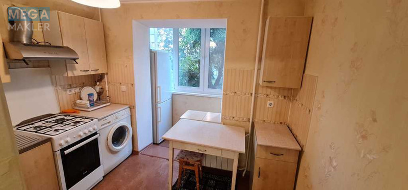 Оренда 1 кімнатної квартири, <a class="location-link" href="/kiev/" title="Недвижимость Київ">Київ</a>, <a class="location-link" href="/kiev/svyatoshinskij/" title="Недвижимость Святошинський район">Святошинський р-н</a>, Чернобыльская ул., 11 (изображение 9)
