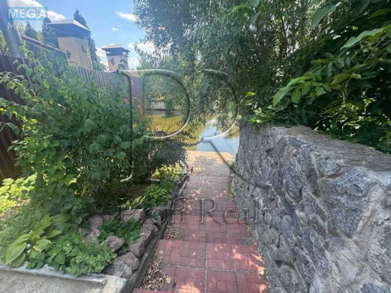 Продаж дома, 3 поверху, 160 кв.м, 8 кімнат, ділянка 5 соток, <a class="location-link" href="/kiev/" title="Недвижимость Київ">Київ</a>, <a class="location-link" href="/kiev/darnickij/" title="Недвижимость Дарницький район">Дарницький р-н</a>, 8-а Лугова вул., 31 (изображение 4)