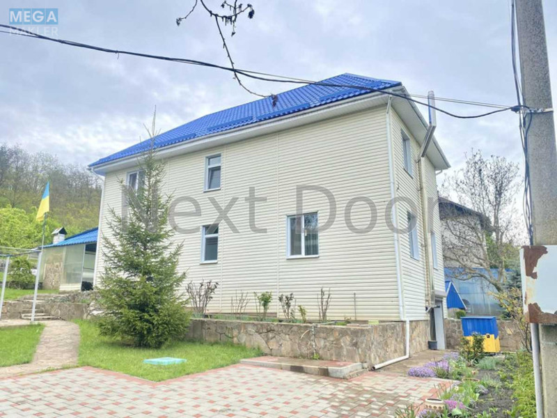 Продаж дома, 2 поверху, 200 кв.м, 6 кімнат, ділянка 20 соток, <a class="location-link" href="/kopachov-selo/" title="Недвижимость Копачів">Копачів</a>, південна, 1 (изображение 2)