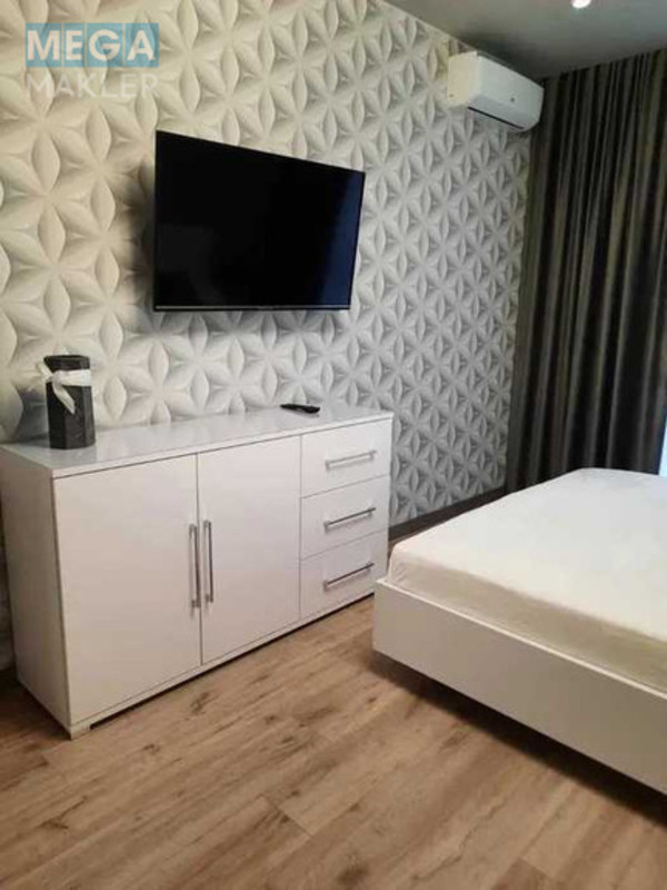 Продаж 1 кімнатної квартири (40/?/14), 7 пов. 9 пов. будинку, <a class="location-link" href="/vasilkov/" title="Недвижимость Васильків">Васильків</a>, жк столичний (изображение 9)