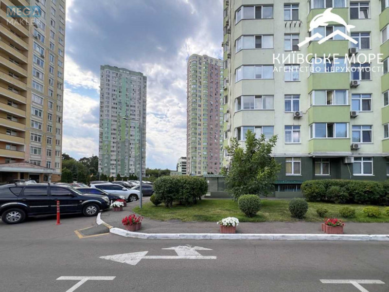 Оренда окремої будівлі/побудови, 59&nbsp;кв.м, <a class="location-link" href="/kiev/" title="Недвижимость Київ">Київ</a>, <a class="location-link" href="/kiev/dneprovskij/" title="Недвижимость Дніпровський район">Дніпровський р-н</a>, Воскресенська вул., 14Д (изображение 9)
