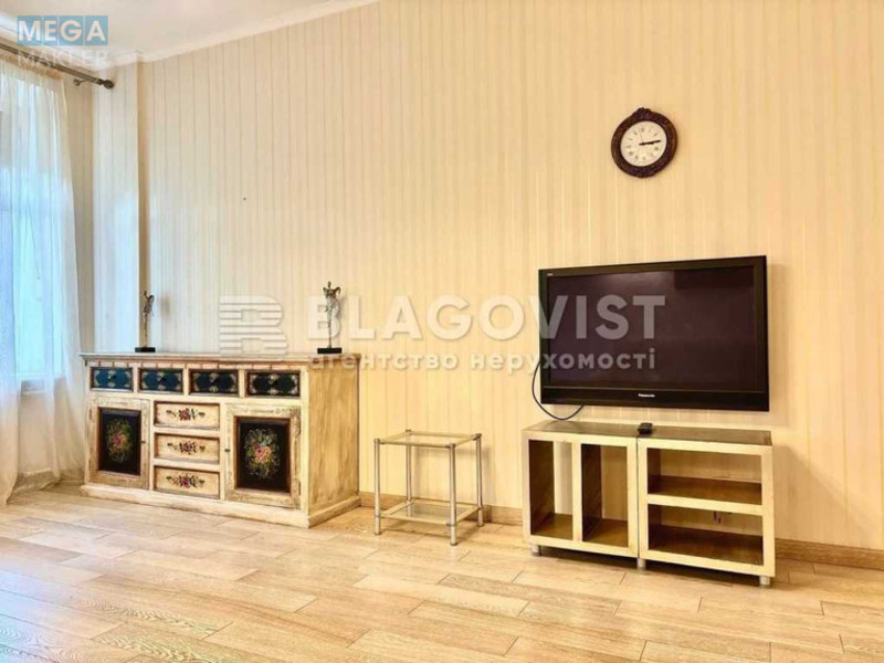 Продаж 2 кімнатної квартири (74/47/13), 5 пов. 5 пов. будинку, <a class="location-link" href="/kiev/" title="Недвижимость Київ">Київ</a>, <a class="location-link" href="/kiev/pecherskij/" title="Недвижимость Печерський район">Печерський р-н</a>, Институтская ул., 24/7 (изображение 7)