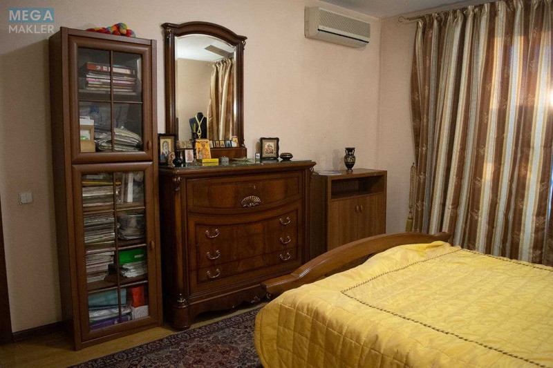 Продаж 4 кімнатної квартири (226/128/19), 2 пов. 17 пов. будинку, <a class="location-link" href="/kiev/" title="Недвижимость Київ">Київ</a>, <a class="location-link" href="/kiev/obolonskij/" title="Недвижимость Оболонський район">Оболонський р-н</a>, Маршала Тимошенко ул., 29 (изображение 2)